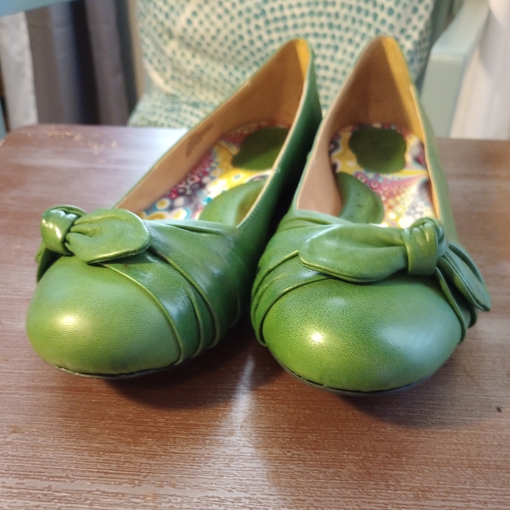Born flats